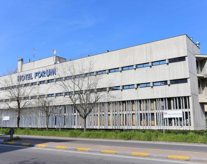 Forum - Außenansicht