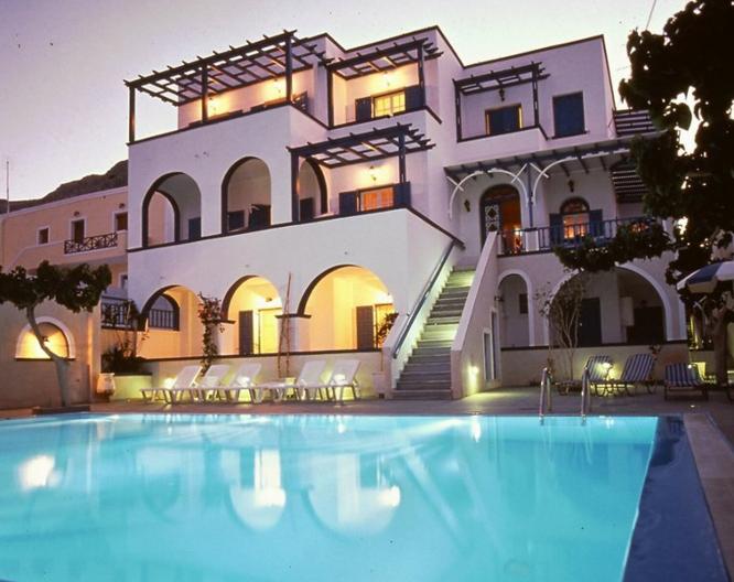 Artemis Santorini - Außenansicht