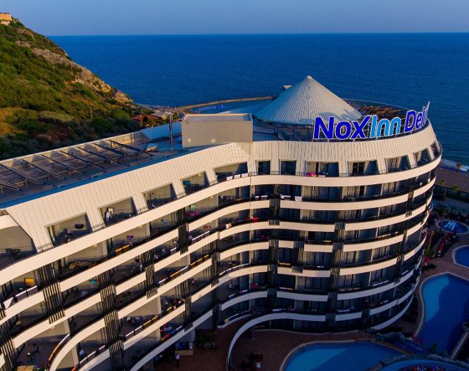 NoxInn Deluxe Hotel - Außenansicht