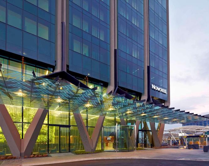Novotel Auckland Airport - Außenansicht