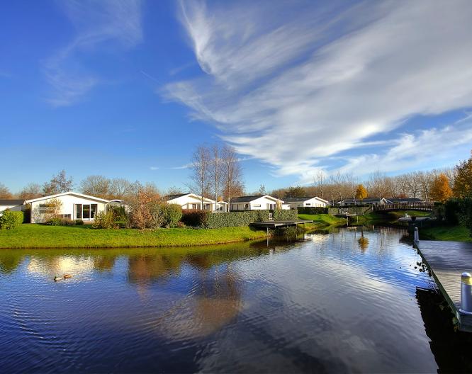 Ferienanlage EuroParcs Buitenhuizen - Außenansicht