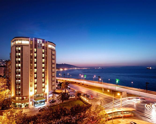 Best Western Plus Konak - Außenansicht
