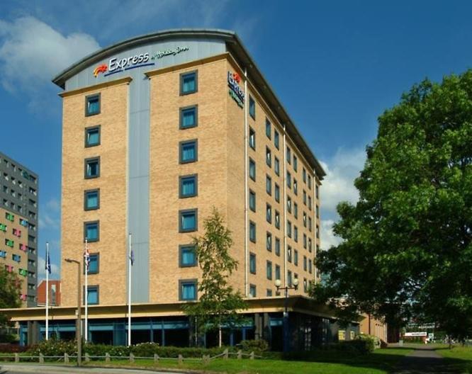 Holiday Inn Express Leeds City Centre - Außenansicht