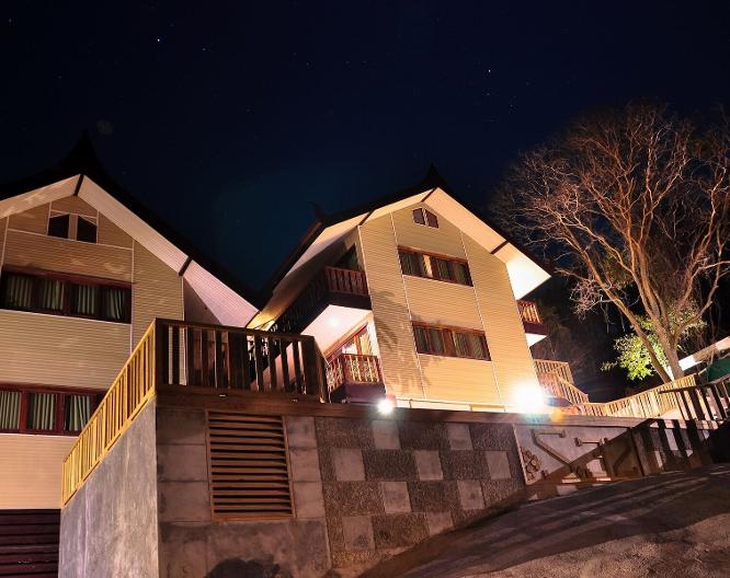 Phi Phi Natural Resort - Außenansicht
