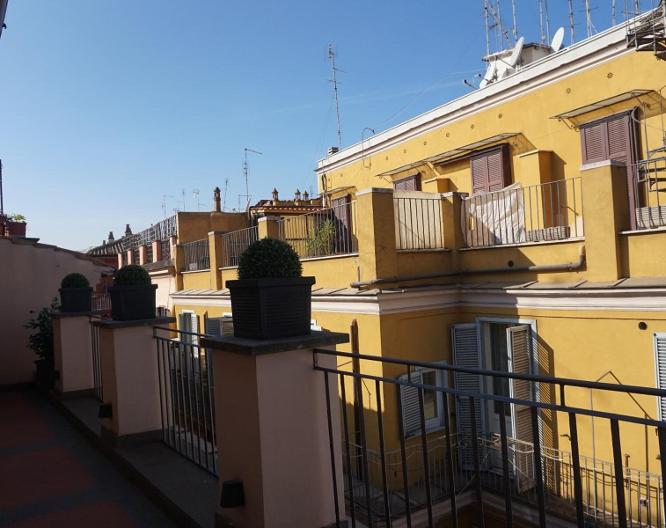 Trevi Palace Luxury Apartments - Außenansicht