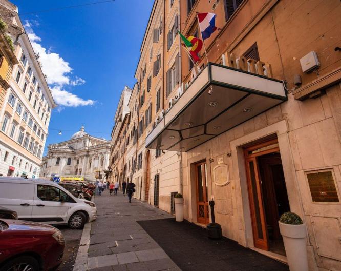 Hotel Verona Rome - Außenansicht