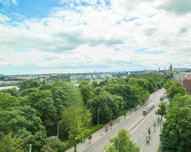 Crowne Plaza Helsinki - Außenansicht