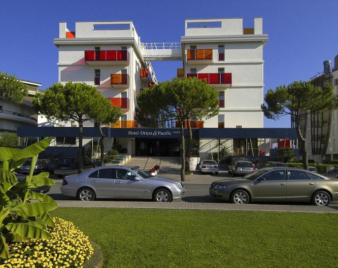 Hotel Orient & Pacific - Außenansicht