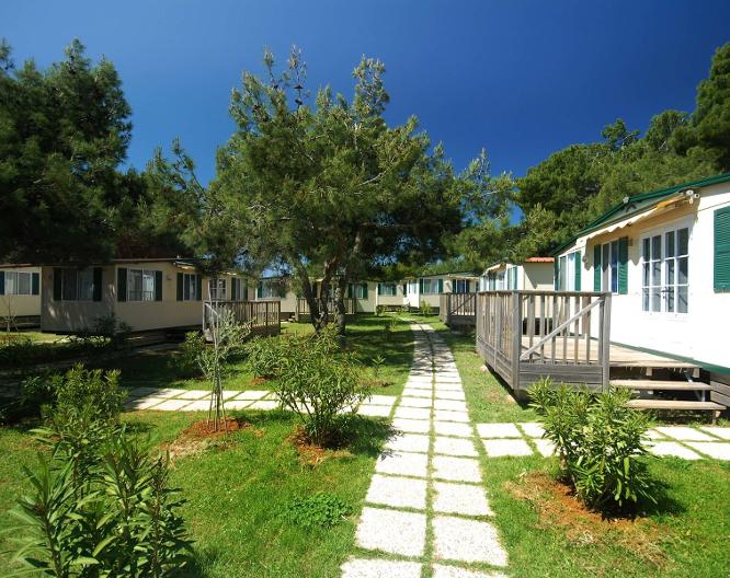 Arena Stupice Campsite - Außenansicht