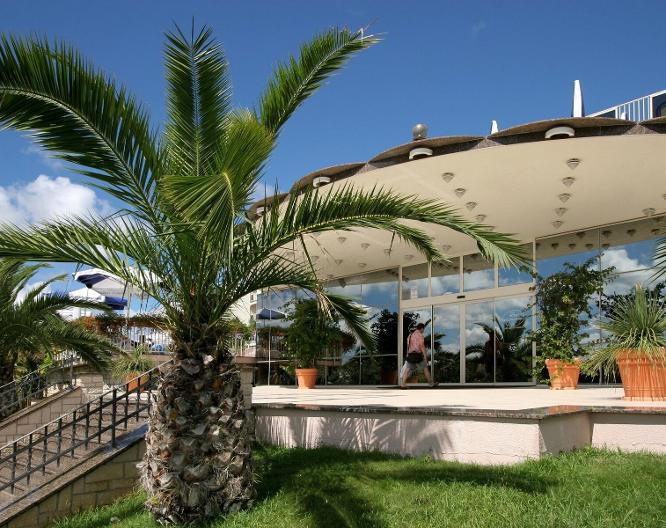 Garden Suites Park Plava Laguna - Außenansicht