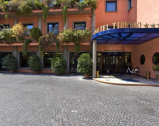 Grand Hotel Tiberio - Außenansicht