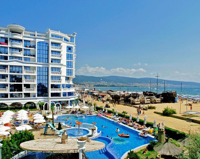 Hotel Chaika Beach - Außenansicht