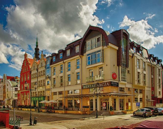 Focus Premium Elblag - Außenansicht