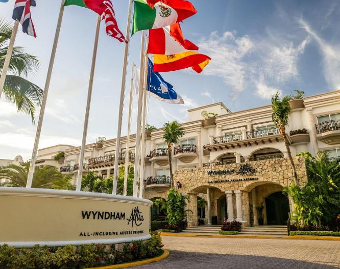 Wyndham Alltra Playa del Carmen Adults Only All Inclusive - Außenansicht