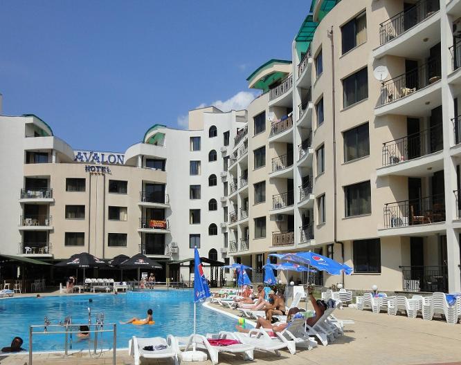 Avalon Apartments - Außenansicht