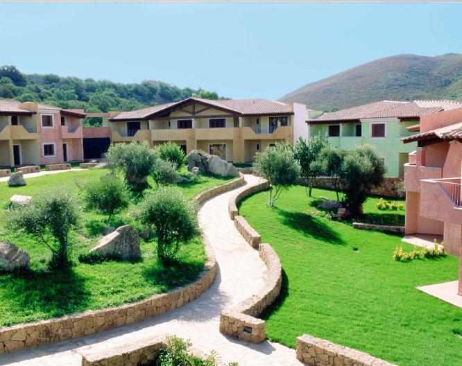 Residence Le Corti di Marinella - Außenansicht