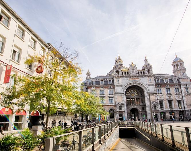 Leonardo Hotel Antwerpen - Außenansicht