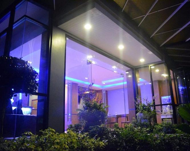 Pn Boutique House - Außenansicht