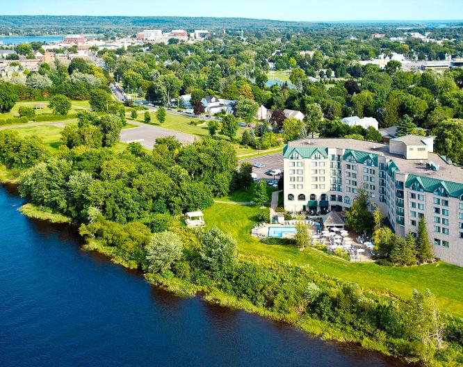 Delta Hotels by Marriott Fredericton - Außenansicht