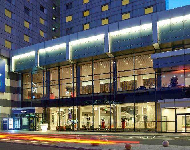 Novotel Poznan Centrum - Außenansicht