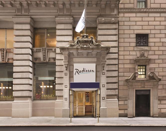 Radisson Hotel New York Wall Street - Außenansicht