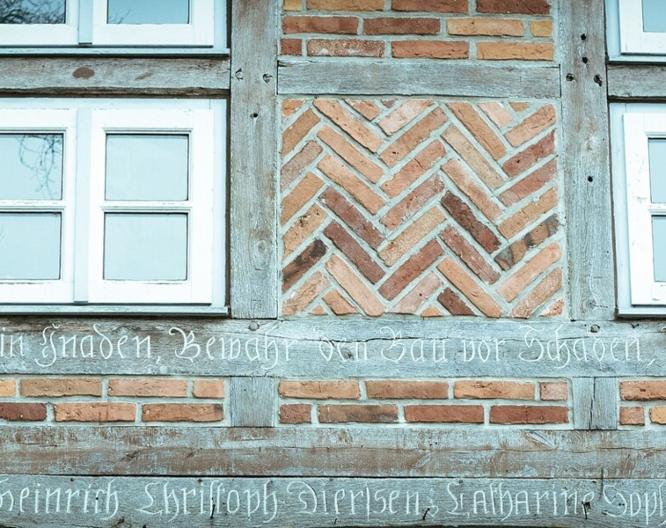 Heide Hotel Reinstorf - Außenansicht