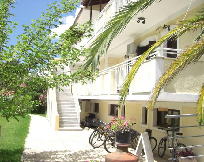 Zeus Studios & Apartments - Außenansicht