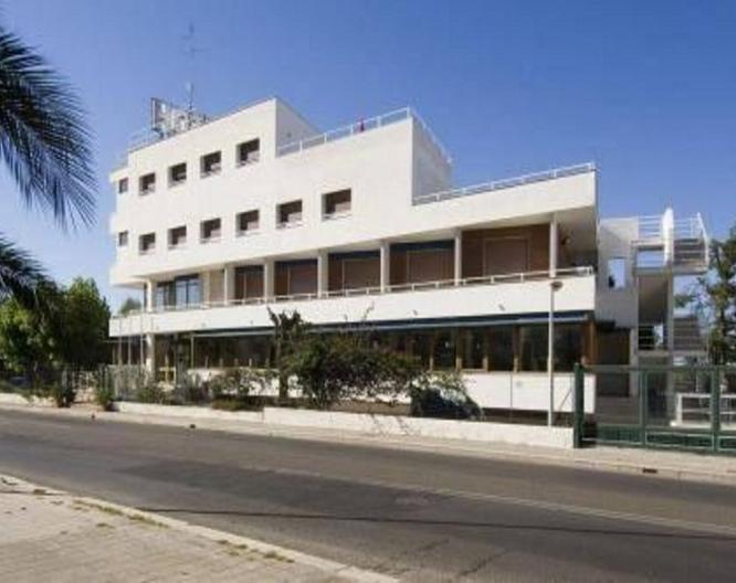 Best Western Hotel La Baia - Außenansicht
