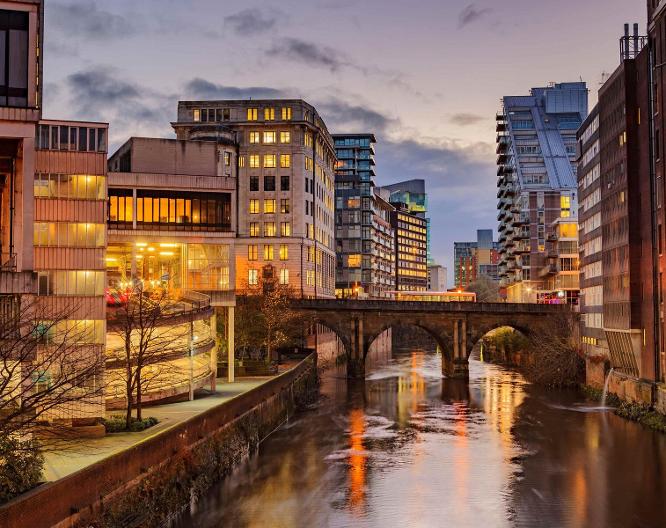 ibis Manchester Centre 96 Portland Street Hotel - Außenansicht