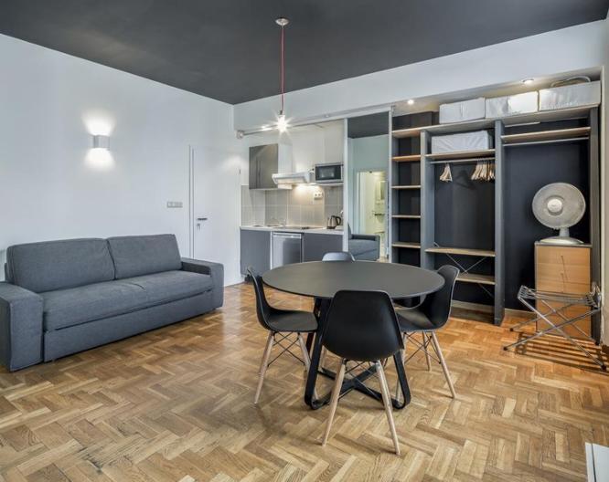 Le Cygne d'Argent - Essen und Trinken