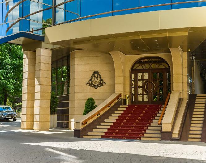 Nobil Luxury Boutique - Außenansicht