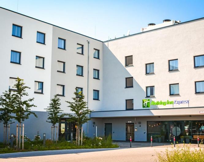 Holiday Inn Express Munich Olching - Außenansicht
