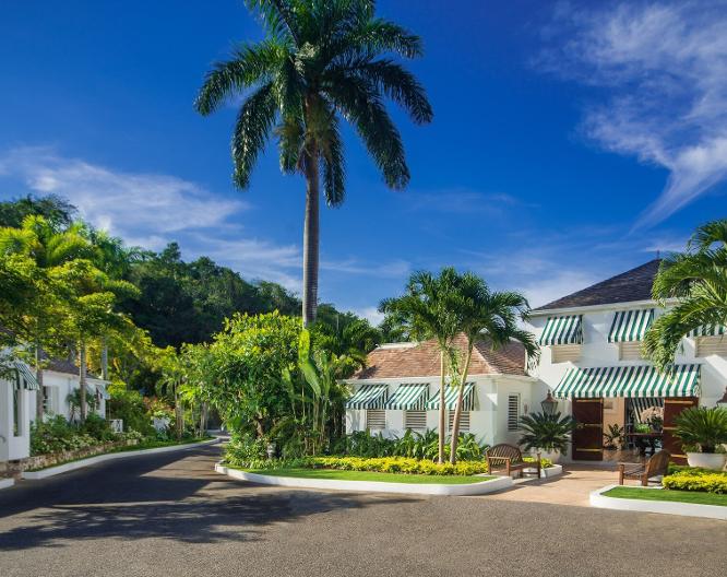 Round Hill Hotel & Villas - Außenansicht