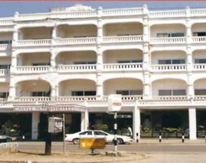 Hotel Castle Royal - Außenansicht