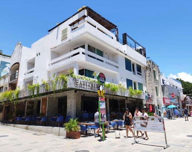 The BLVD Hotel - Außenansicht