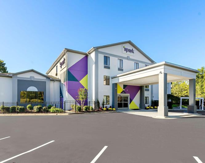 Spark by Hilton Winston-Salem University - Außenansicht