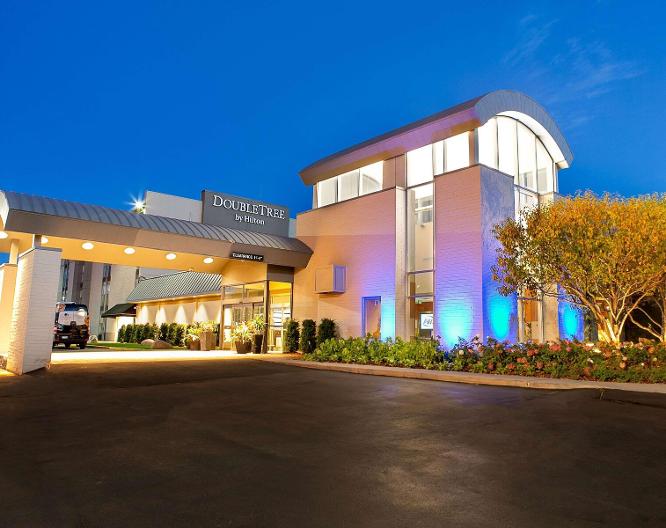 DoubleTree by Hilton Roseville Minneapolis - Außenansicht