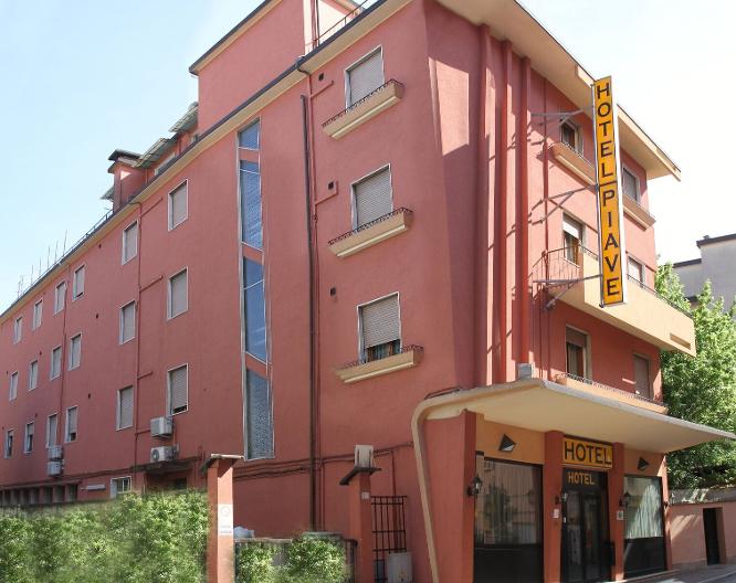 Camelia Rooms - Außenansicht