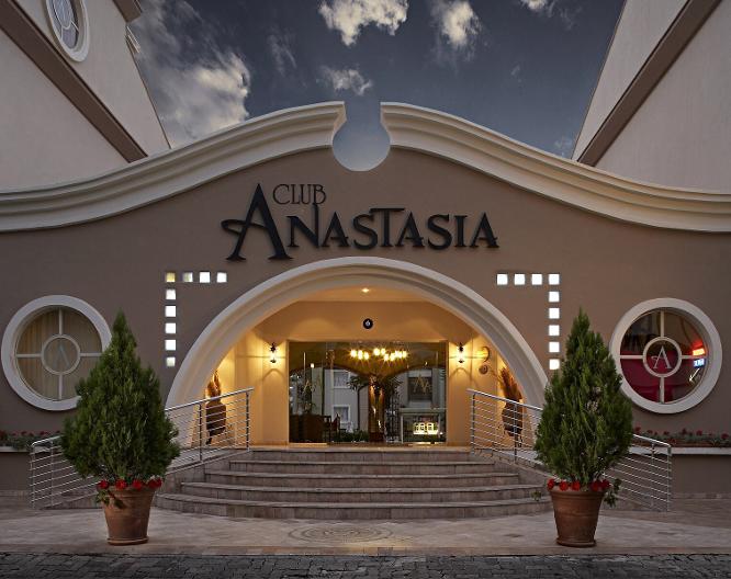 Club Anastasia - Außenansicht