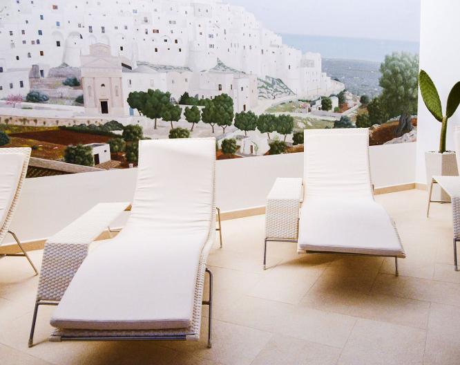 Ostuni Palace - Außenansicht