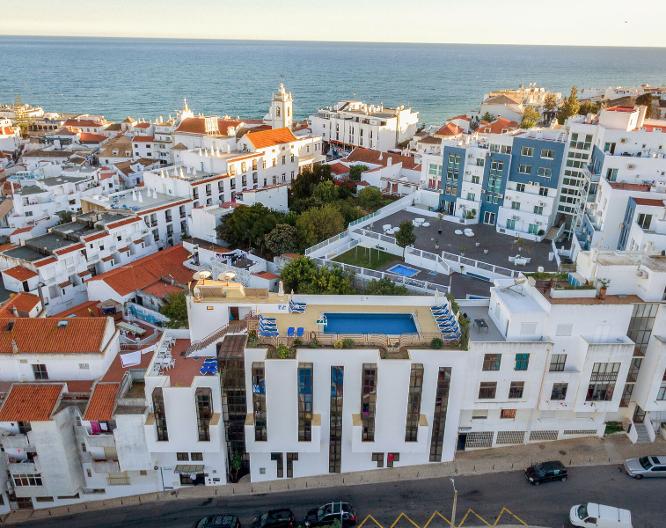 Hotel Colina do Mar - Außenansicht