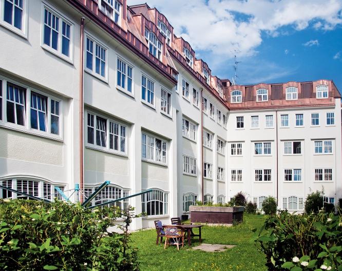 Mynext Riverside Hotel Salzburg - Außenansicht