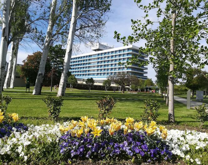 Danubius Hotel Annabella - Außenansicht