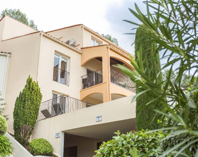 Le Club Mougins - Außenansicht