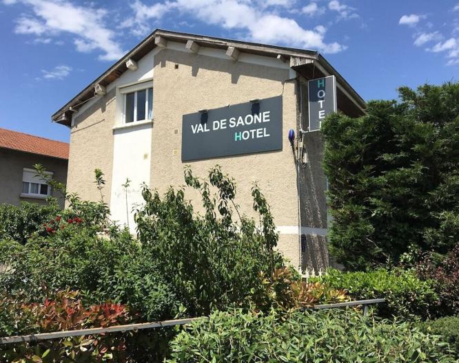 Hotel du Val de Saône - Außenansicht