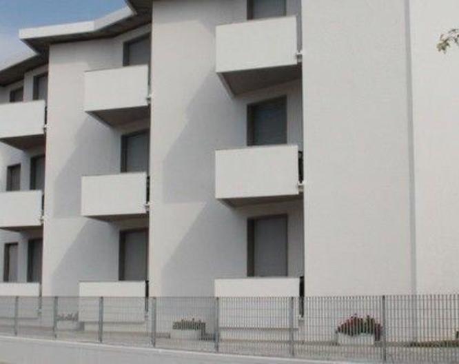 Residence Marina di Cecina - Außenansicht