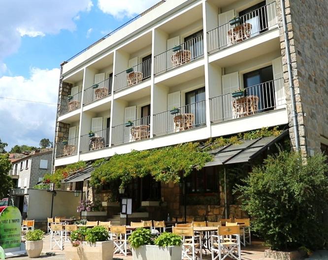 Hotel Sole E Monti - Außenansicht