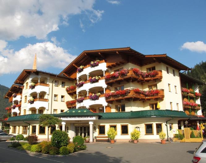 Berghof - Außenansicht