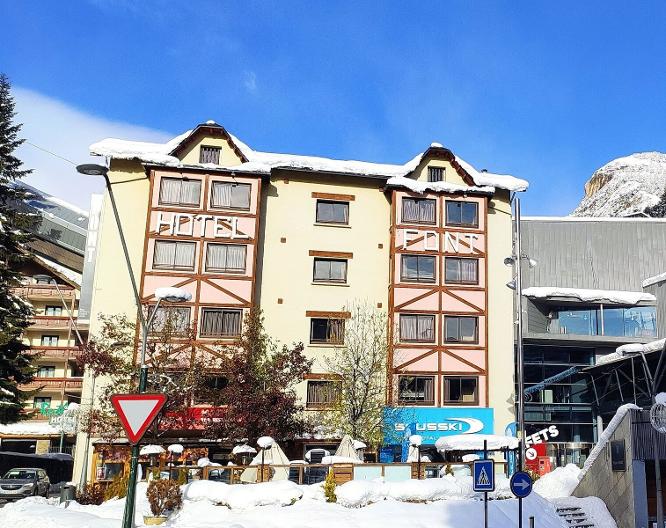 Font Andorra Hostel - Außenansicht