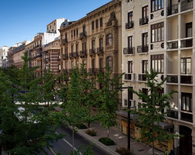 Suites Gran Via 44 - Außenansicht